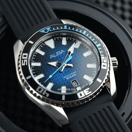 Alba Active AS9P09X1 Men Blue Black Gradation Dial Black Rubber Strap