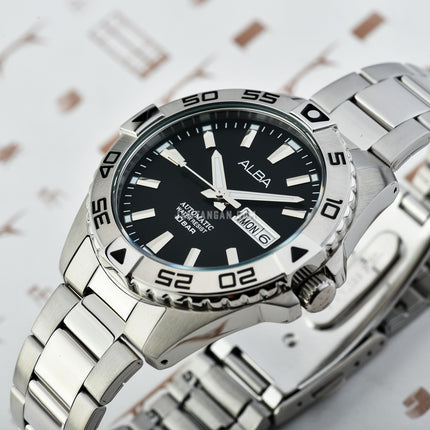 Alba Mechanical AL4389X1 Men Black Dial Stainless Steel Strap