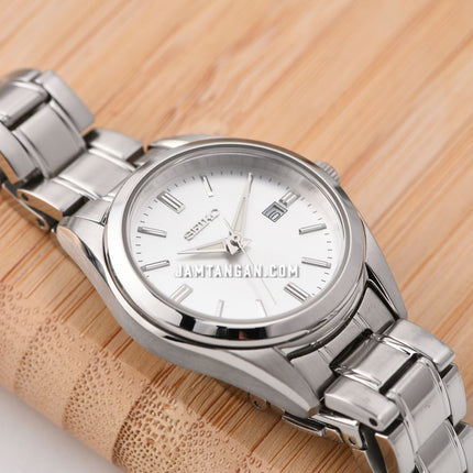 Seiko Classic SUR633P1 Ladies Silver Dial Stainless Steel Strap