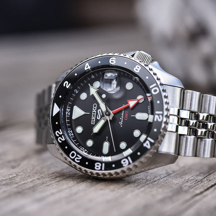Seiko 5 Sports SSK001K1 SKX Sports Style GMT Black Grape Automatic Black Dial Stainless Steel Strap