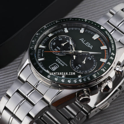 Alba Signa A4B019X1 Chronograph Men Green Dial Stainless Steel Strap