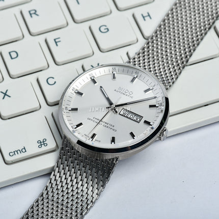 MIDO Commander II M031.631.11.031.00 Chronometer Automatic Silver Dial Stainless Steel Strap