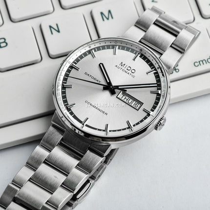 MIDO Commander M014.430.11.031.80 Datoday Automatic Silver Dial Stainless Steel Strap