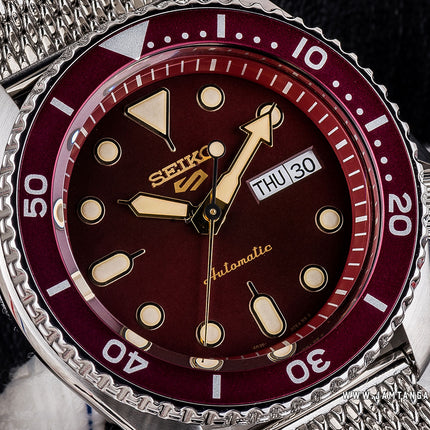 Seiko 5 Sports SRPD69K1 5KX SKX Sports Style Automatic Red Dial Mesh Strap