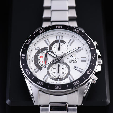 Casio Edifice EFV-550D-7AVUDF Chronograph Men Silver Dial Stainless Steel Band