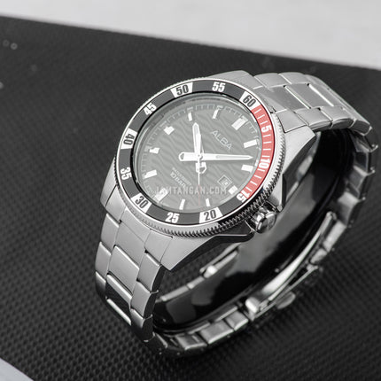 Alba Active AG8L97X1 Men Black Patterned Dial Stainless Steel Strap