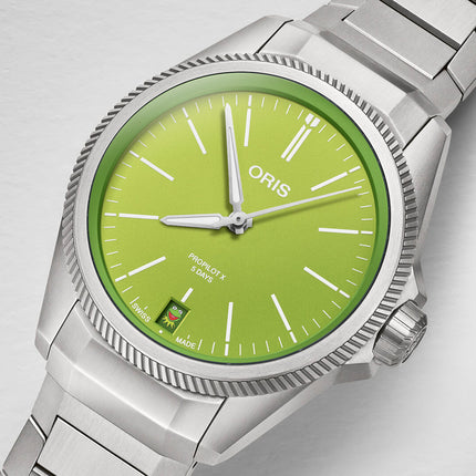 Oris Pro Pilot X Kermit Edition 01-400-7778-7157-SET Automatic Green Dial Titanium Strap