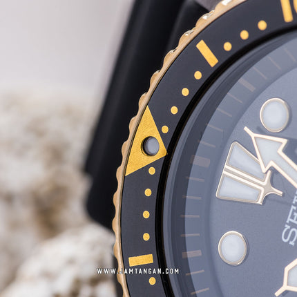 Seiko Prospex SRPD46K1 Black Turtle Gold Ring Edition Automatic Black Dial Black Rubber Strap 