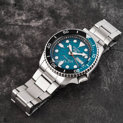 Seiko 5 Sports SRPJ45K1 Time Sonar SKX Sports Style Blue Dial Stainless Steel Strap