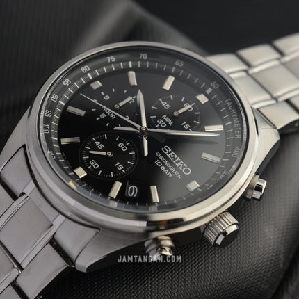 Seiko Chronograph SSB379P1 Black Dial Stainless Steel Strap