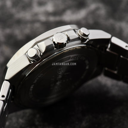 Casio Edifice EFV-640D-5AVUDF Chronograph Men Brown Dial Stainless Steel Band