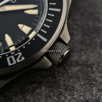 Seiko Prospex SRPL15K1 Diver Samurai Shog-Urai Black Dial Black Silicone Strap