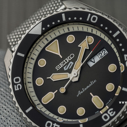 Seiko 5 Sports SRPD73K1 SKX Sports Style Automatic Black Dial Silver Mesh Strap