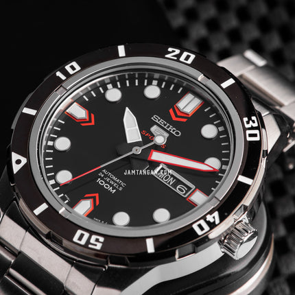 Seiko 5 Sports SRP673K1 Automatic Black Dial Stainless Steel Strap