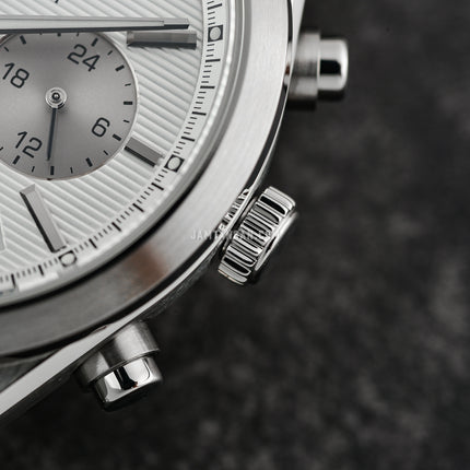 Seiko Chronograph SSB451P1 Men Discover More Silver Dial Stainless Steel Strap