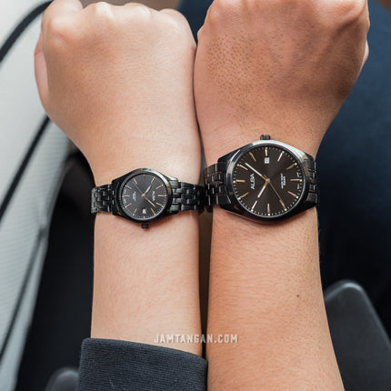 Alba AH7BP3X1_AS9R09X1 Couple Black Dial Black Stainless Steel Strap