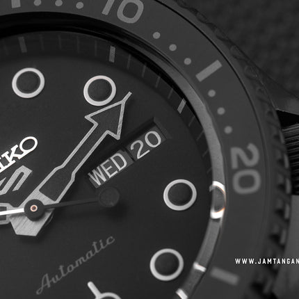 Seiko 5 Sports SRPD79K1 5KX SKX Sports Style Automatic Black Dial Black Nylon Strap
