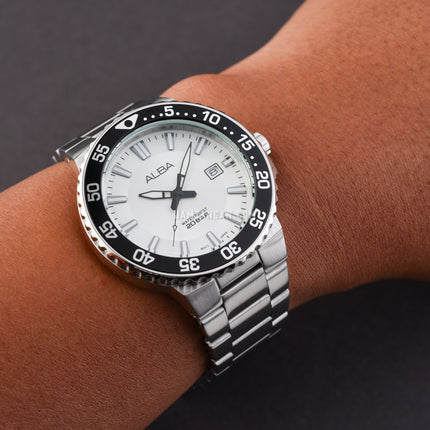 Alba Active AS9S89X1 Men Silver White Dial Stainless Steel Strap