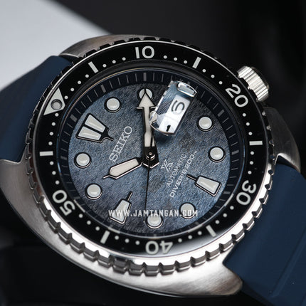 Seiko Prospex SRPF77K1 King Turtle Dark Manta Ray Save The Ocean Rubber Strap Special Edition