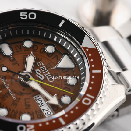 Seiko 5 Sports SRPJ47K1 Time Sonar SKX Sports Style Brown Dial Stainless Steel Strap