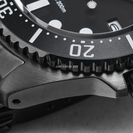 Seiko Prospex SNE599P1 Sea Solar Diver Black Dial Black Stainless Steel Strap