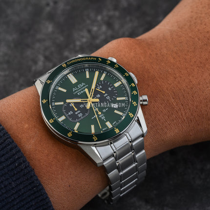 Alba AT3J71X1 Men Chronograph Green Dial Stainless Steel Strap