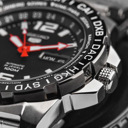 Seiko 5 Sports SRP685K1 Automatic Black Dial Stainless Steel Strap