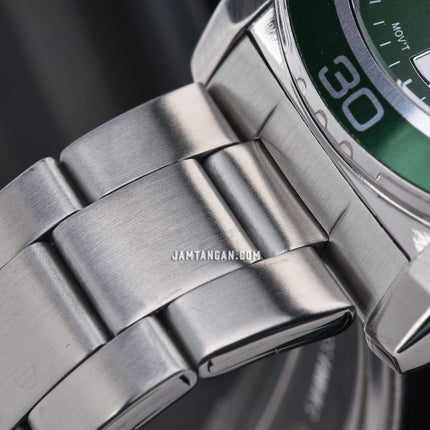 Alba AS9U09X1 Men Green Dial Stainless Steel Strap