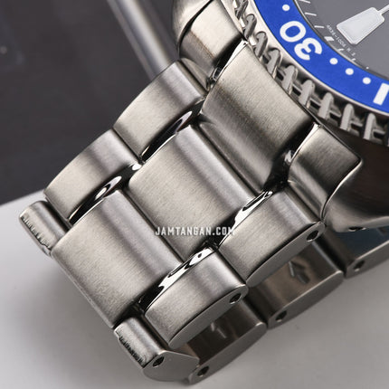Seiko Prospex SRPJ35K1 Tropical Lagoon Special Edition Turtle Black Dial Stainless Steel Strap
