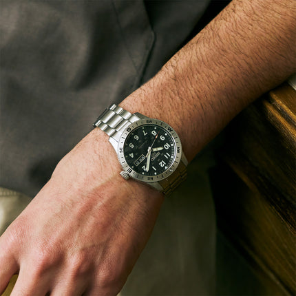 Seiko 5 Sports HDB006K1 Men Automatic Field in Camo Black Dial Stainless Steel Strap