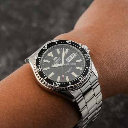 Orient Sports RA-AA0001B Kamasu Automatic Divers Black Dial Stainless Steel Strap