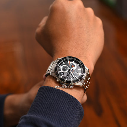 Casio Edifice EFV-570D-1AVUDF Chronograph Men Black Dial Stainless Steel Strap