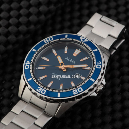 Alba Active AG8L25X1 Men Blue Patterned Dial Stainless Steel Strap