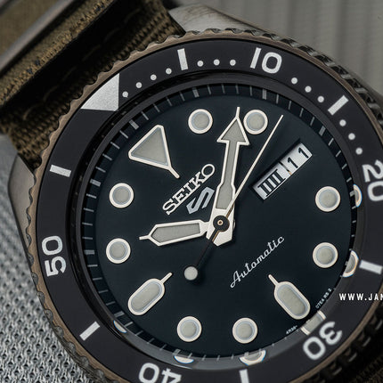 Seiko 5 Sports SRPD65K4 5KX SKX Sports Style Automatic Black Dial Green Nylon Strap