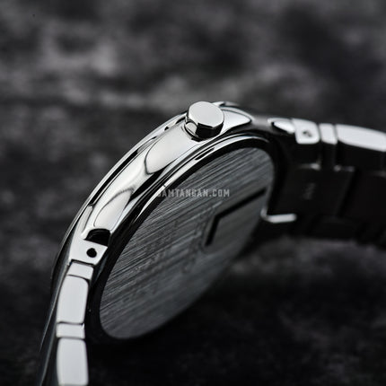 Seiko SUR549P1 Discover More Blue Dial Stainless Steel Strap