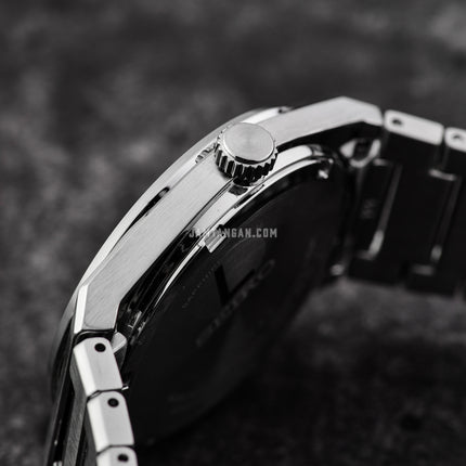 Seiko Classic SUR553P1 Men Silver Dial Stainless Steel Strap