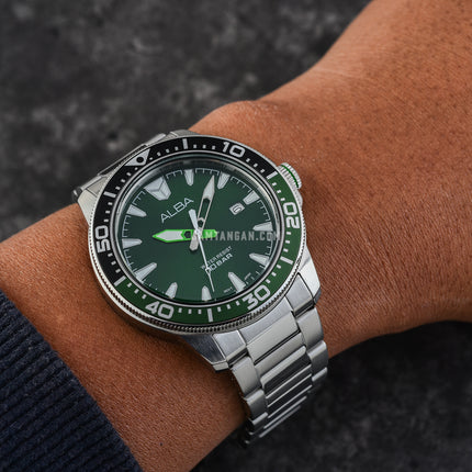 Alba AS9T93X1 Men Green Dial Stainless Steel Strap