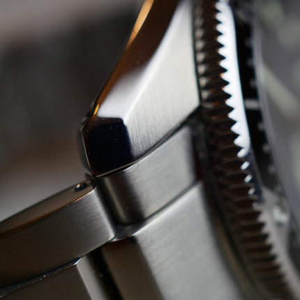 Seiko Prospex SPB083J1 Great Blue Hole 1968 Blue Dial St. Steel Strap SPECIAL EDITION + Extra Strap