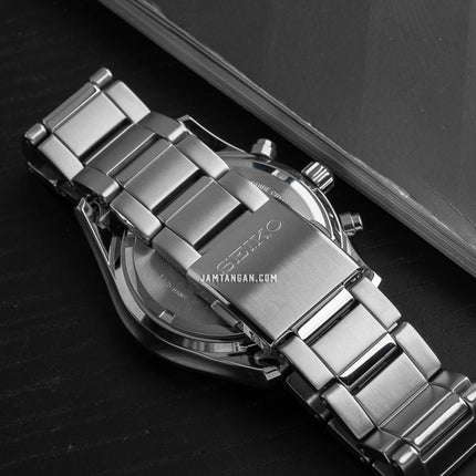 Seiko Solar SSC065P1 Chronograph White Dial Stainless Steel Strap