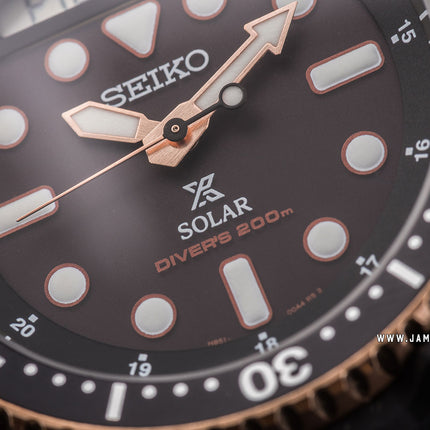 Seiko Prospex SNJ028P1 Diver Solar Arnie Digital Analog Dial Black Rubber Strap