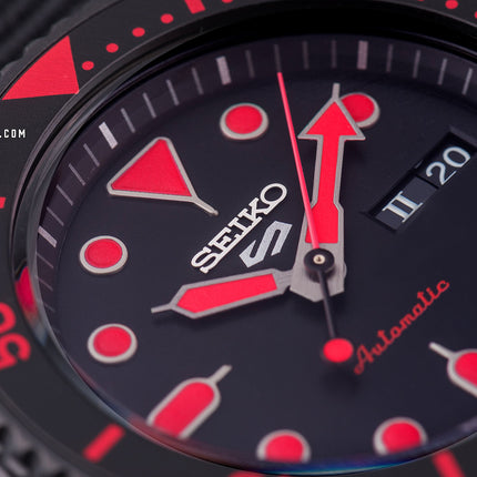 Seiko 5 Sports SRPD83K1 5KX SKX Sports Style Automatic Black Dial Black Nylon Strap