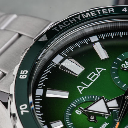 Alba Signa AX7007X1 Men Chronograph Green Dial Stainless Steel Strap