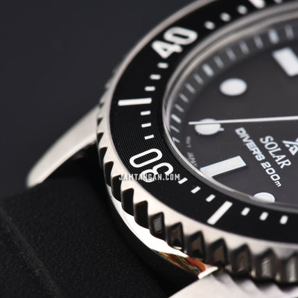 Seiko Prospex SNE573P1 Solar Divers 200M Black Dial Black Rubber Strap