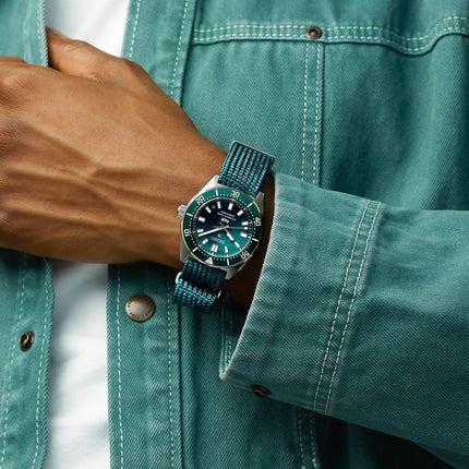 Seiko Prospex SPB501J1 1968 Heritage Diver’s PADI Special Edition in Green + Extra Strap
