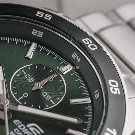 Casio Edifice EFR-526D-3AVUDF Chronograph Men Green Dial Stainless Steel Band