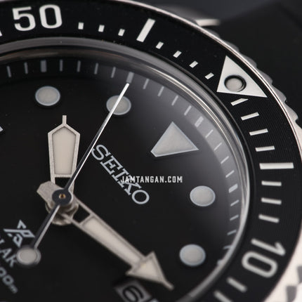 Seiko Prospex SNE573P1 Solar Divers 200M Black Dial Black Rubber Strap