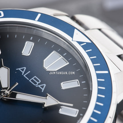 Alba Active AS9U11X1 Men Blue Gradation Dial Stainless Steel Strap
