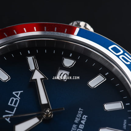 Alba Active AS9U07X1 Men Pepsi Blue Gradation Dial Stainless Steel Strap