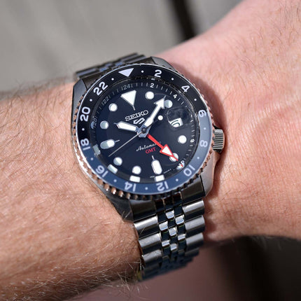 Seiko 5 Sports SSK001K1 SKX Sports Style GMT Black Grape Automatic Black Dial Stainless Steel Strap