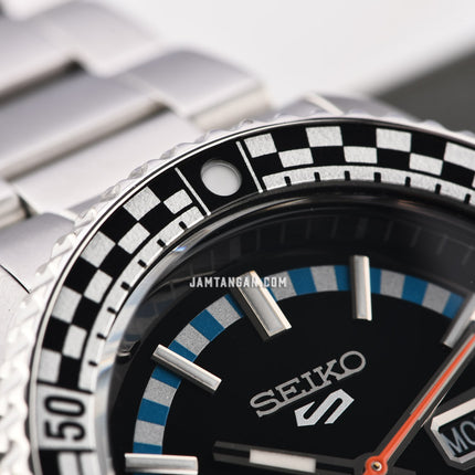 Seiko 5 Sports SRPK67K1 5KX SKX Checker Flag Black Dial Stainless Steel Strap Special Edition